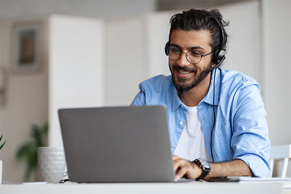 The remote contact centre: customer data protection and integration